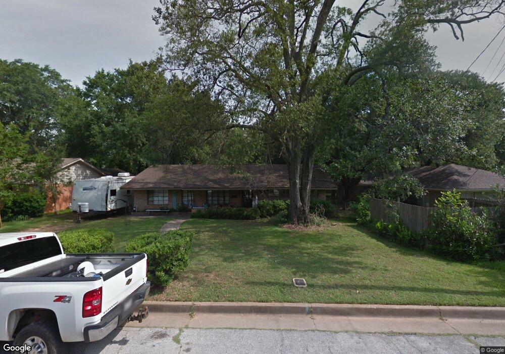 1304 Sunset Dr, Tyler, TX 75701 - photo 1
