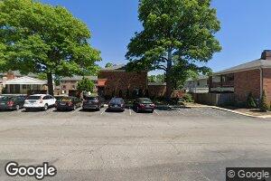 966 Chatham Ln, Columbus, OH 43221