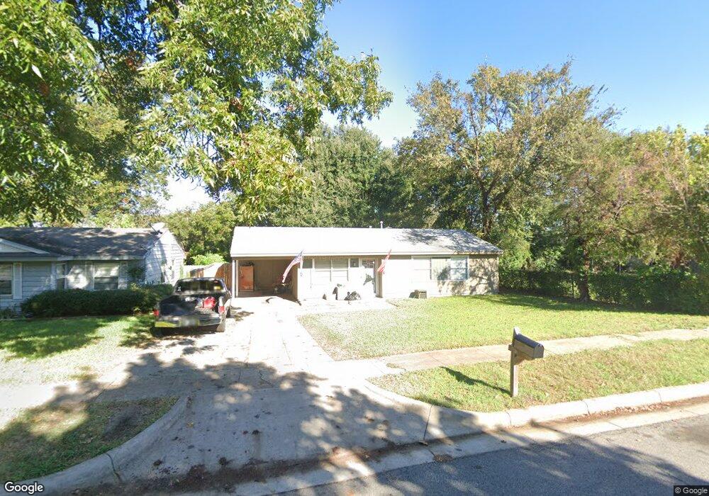 1204 Joly St, Ennis, TX 75119 - photo 1