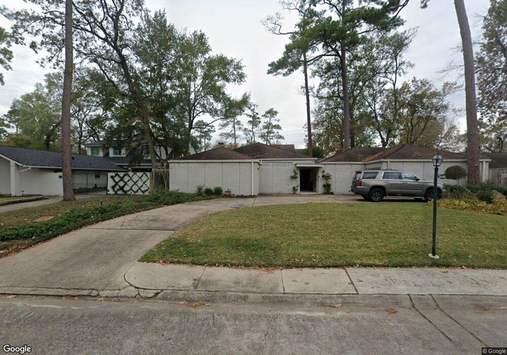 10331 Briar Dr, Houston, TX 77042 - photo 1