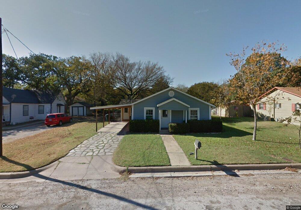 910 S Alamo St, Weatherford, TX 76086 - photo 1