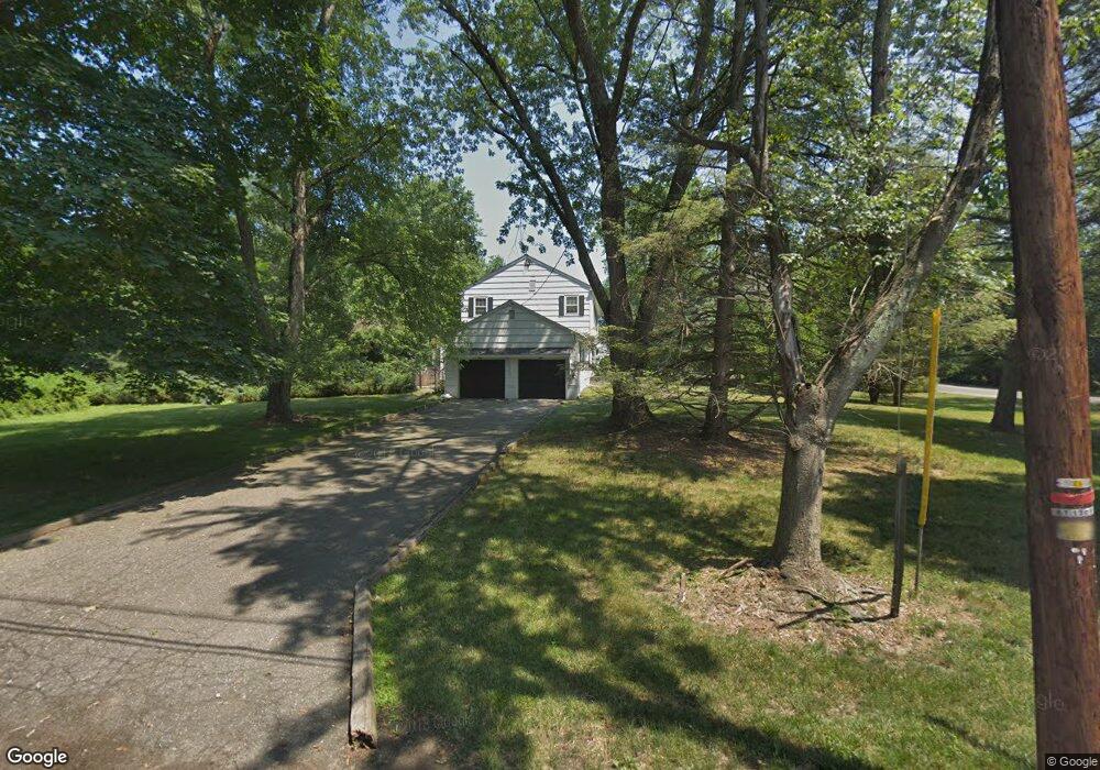 543 E Saddle River Rd, Upper Saddle River, NJ 07458 - photo 1