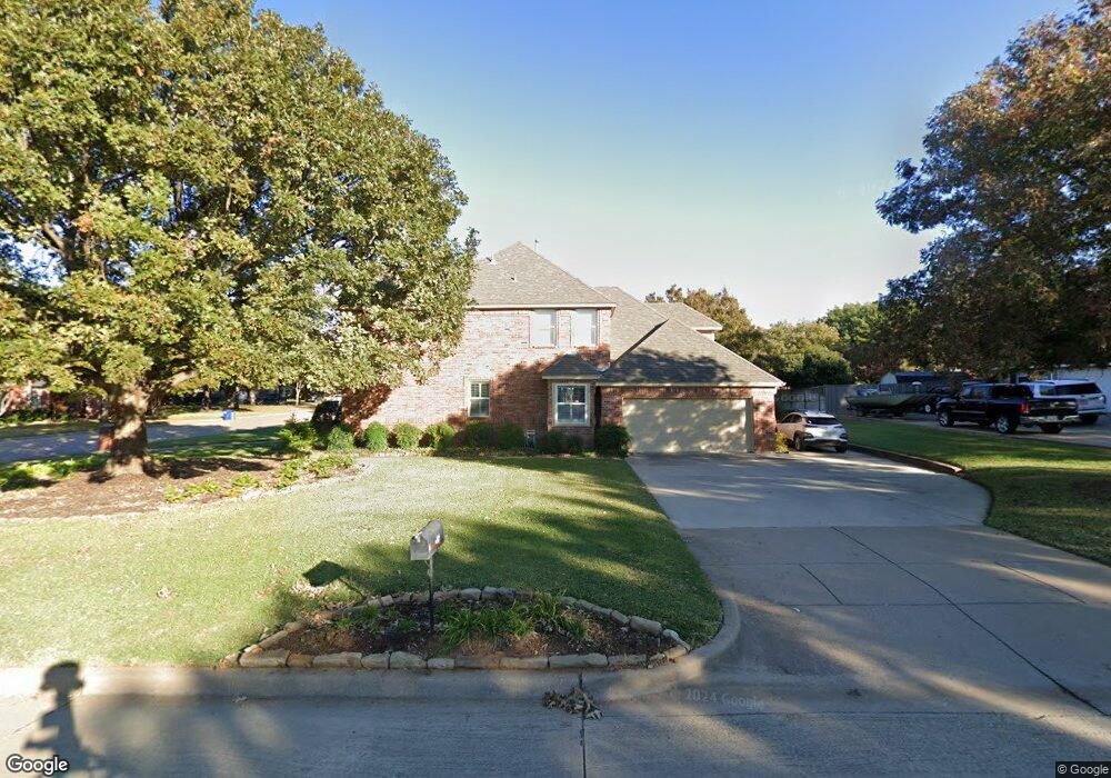 5601 Winnie Dr, Colleyville, TX 76034 - photo 1