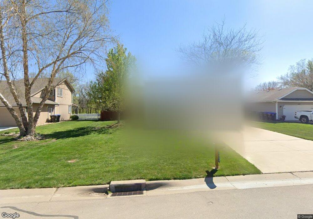 6409 SW Wentley Ln, Topeka, KS 66614 - photo 1
