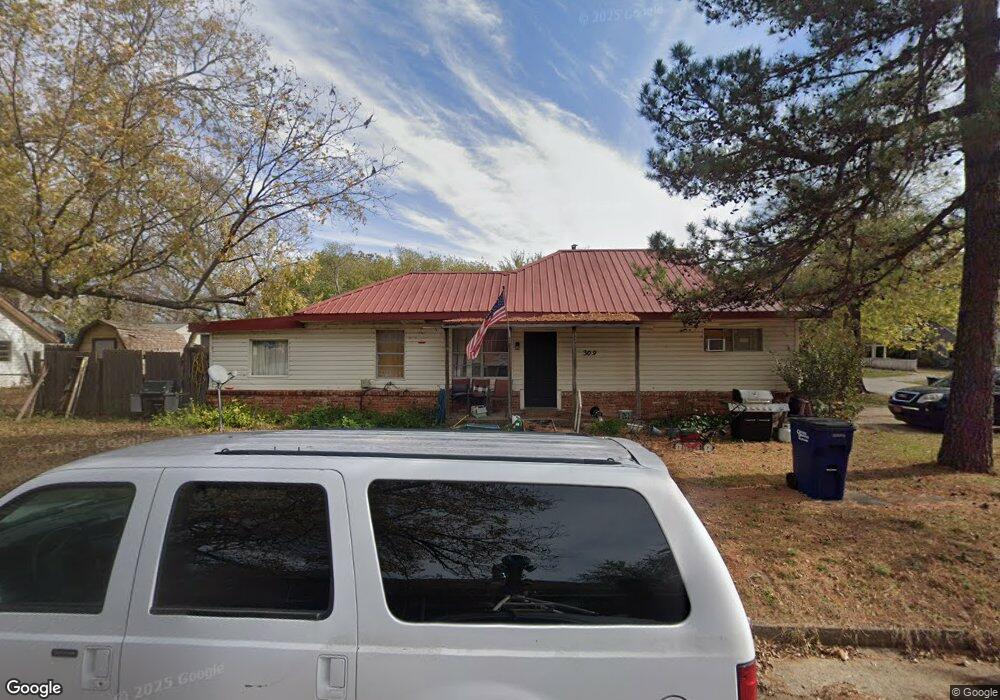 300 S Rogers Ave, Cleveland, OK 74020 - photo 1