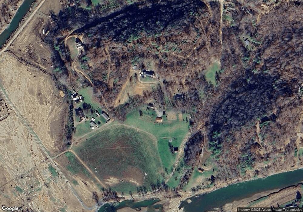 705 Whittington Rd, Burnsville, NC 28714 - photo 1