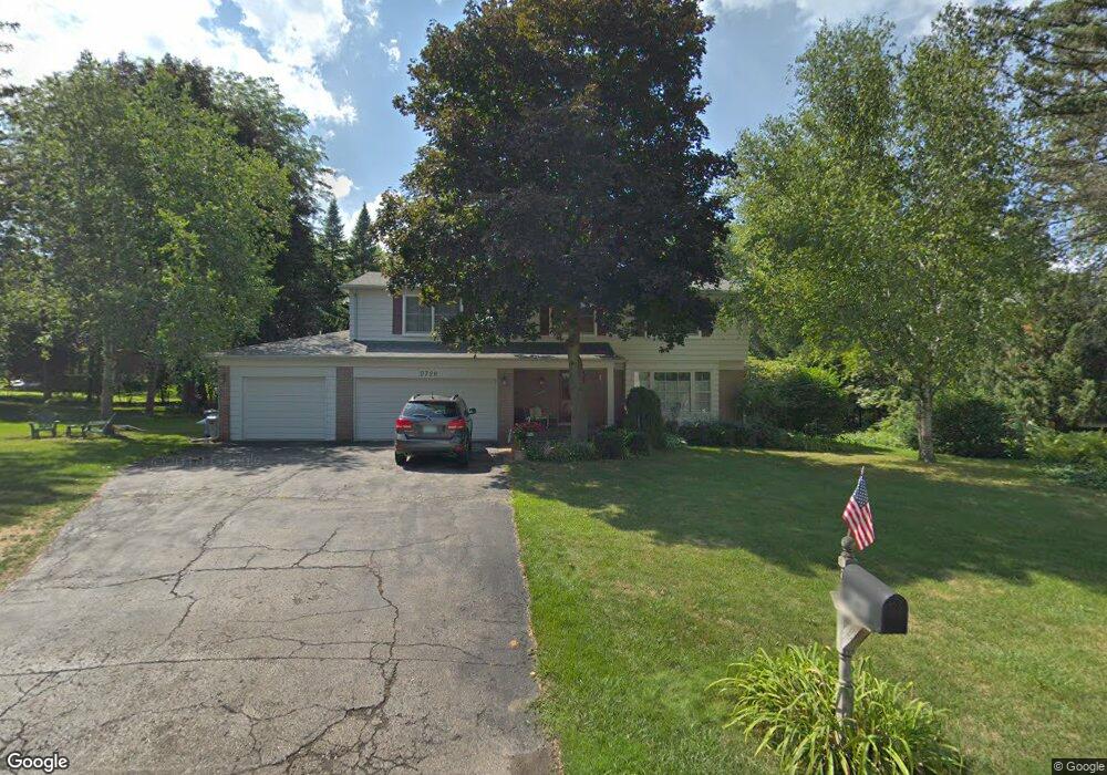 2720 Bridle Rd unit Bldg-Unit, Bloomfield Hills, MI 48304 - photo 1