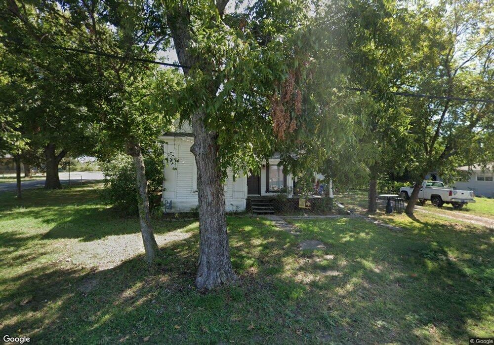 413 N Texas St, Celina, TX 75009 - photo 1