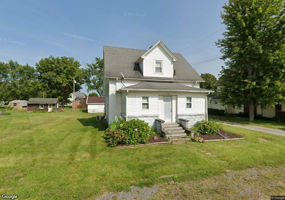 401 S Clinton St, Boswell, IN 47921 - photo 1