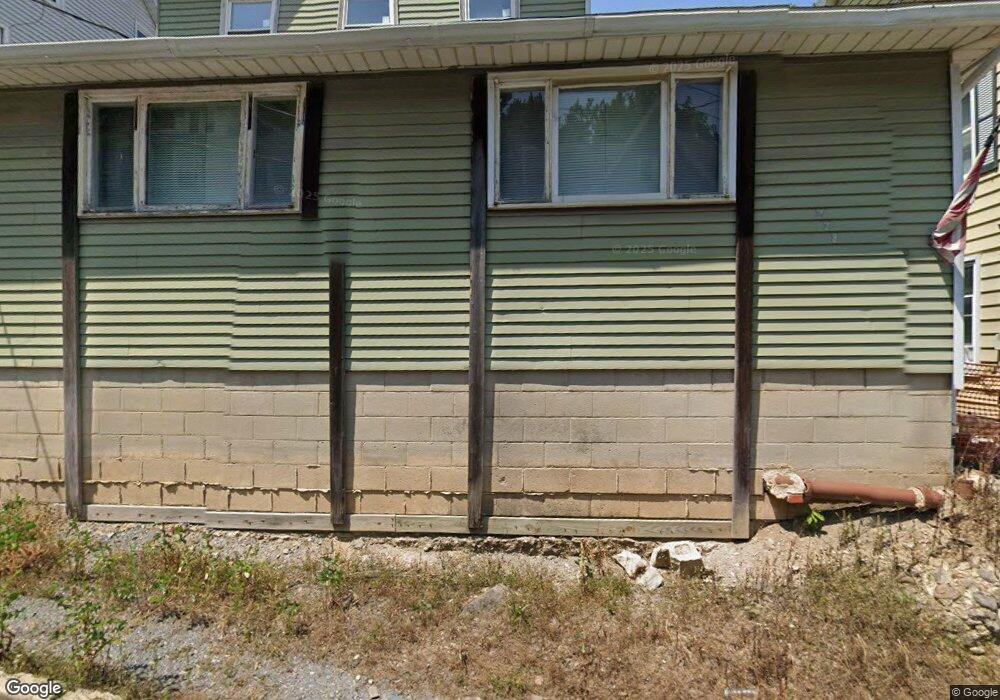 228 Center St, Lehighton, PA 18235 - photo 1