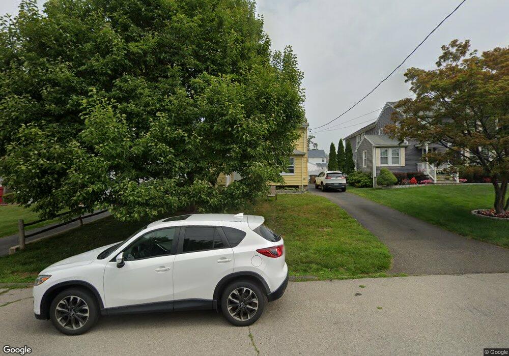 51 Cady St, Stamford, CT 06907 - photo 1