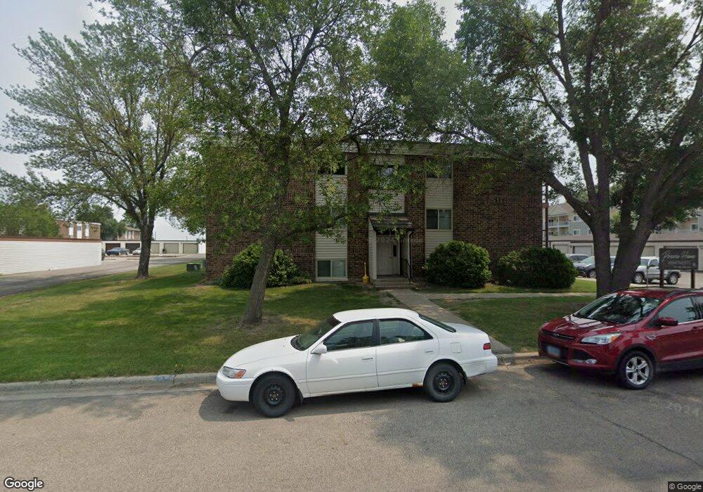 1416 10th Ave NE, Jamestown, ND 58401 - photo 1