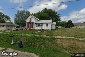 316 Pleasant St, Walnut, IA 51577