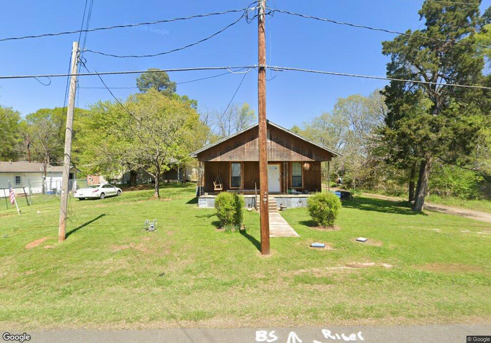 115 W Moore Ave, Vivian, LA 71082 - photo 1