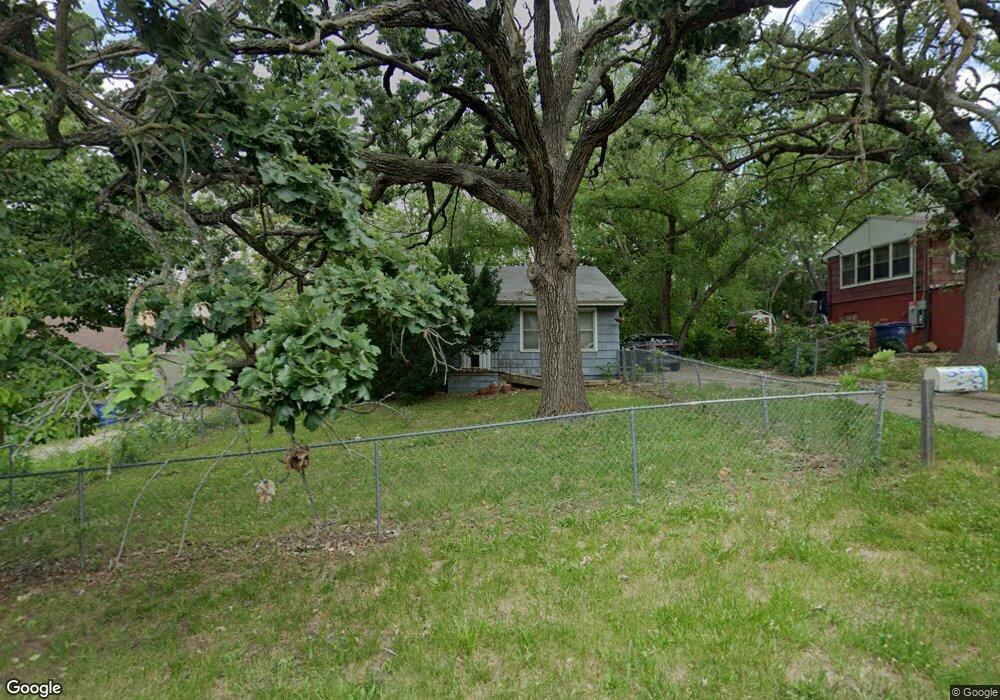 206 E Creston Ave, Des Moines, IA 50315 - photo 1