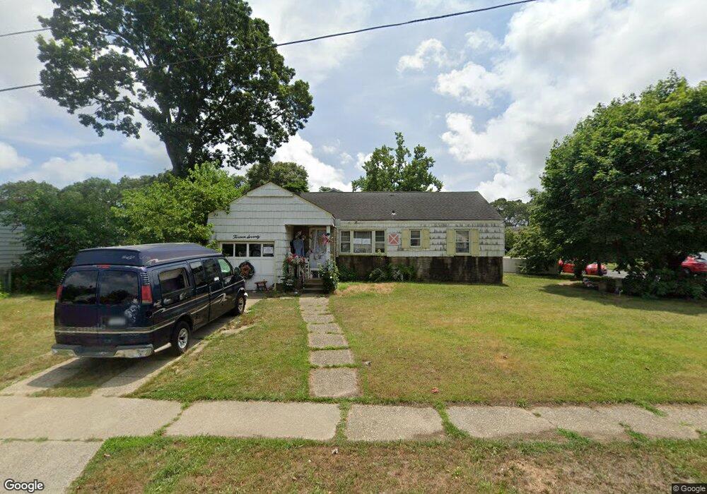 1370 Noel Ct, Merrick, NY 11566 - photo 1