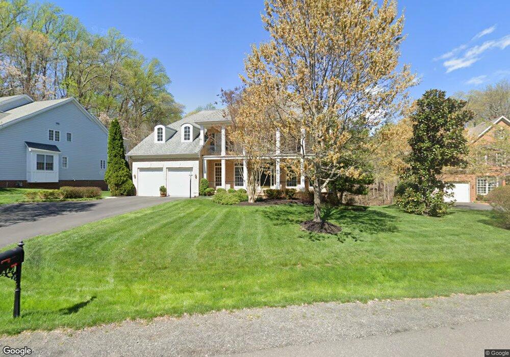 3754 Tennis Ct, Falls Church, VA 22041 - photo 1