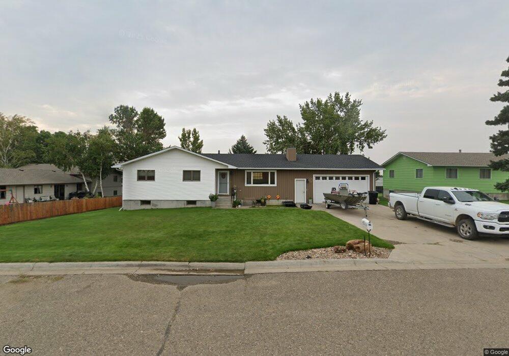 1724 10th St W, Havre, MT 59501 - photo 1