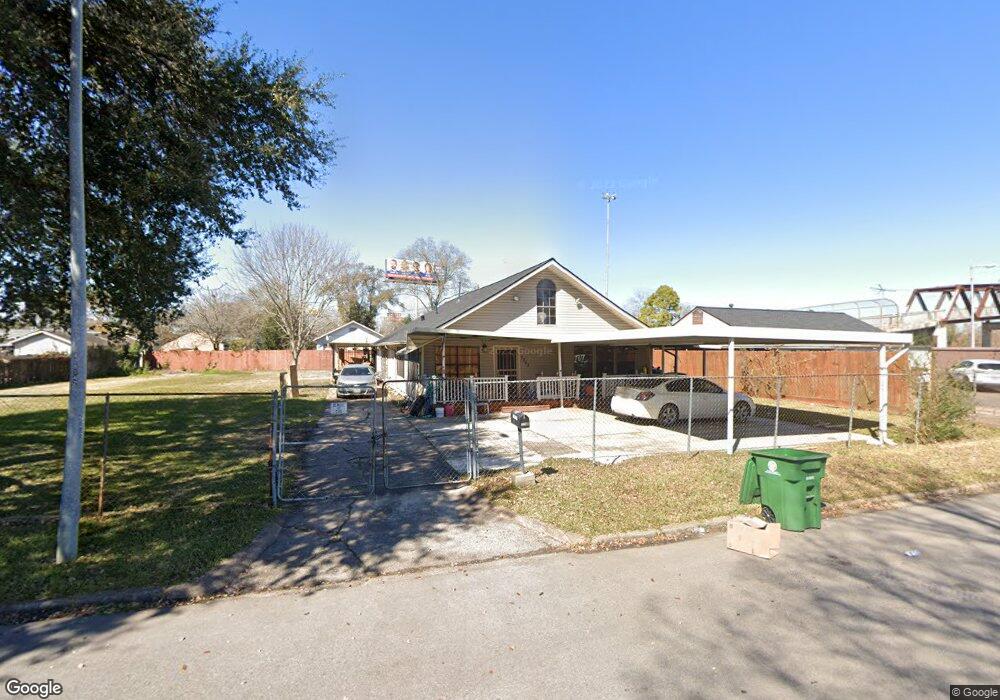 7743 Southern St, Houston, TX 77087 - photo 1