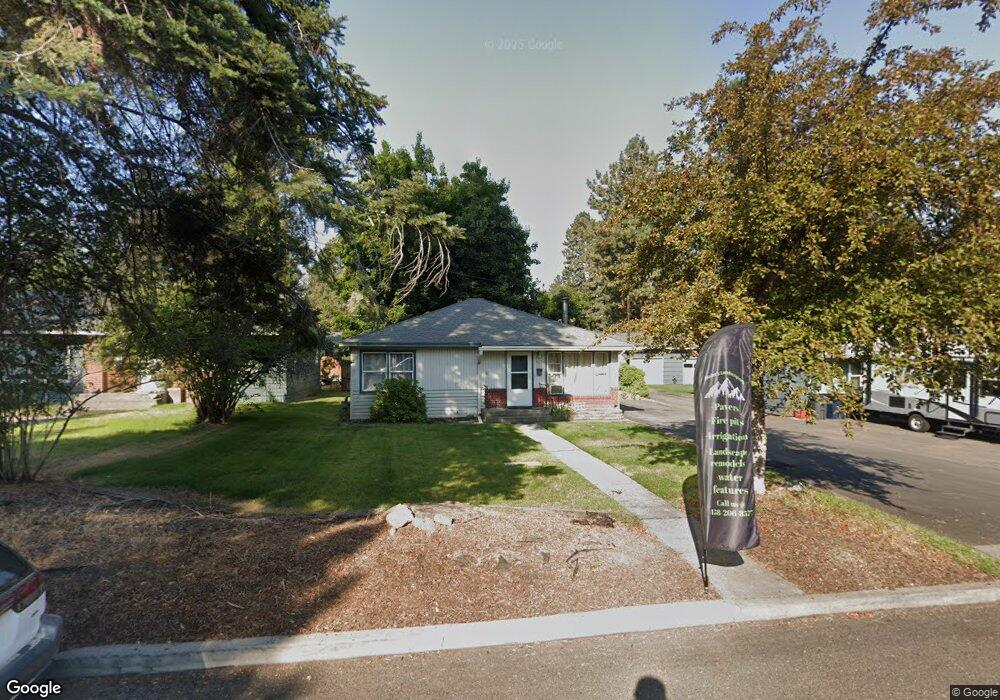 667 NE 9th St, Bend, OR 97701 - photo 1
