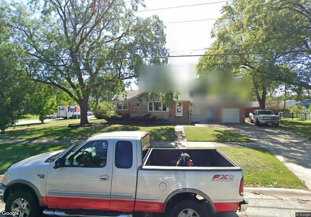 1402 S 6th Ave, Des Plaines, IL 60018 - photo 1