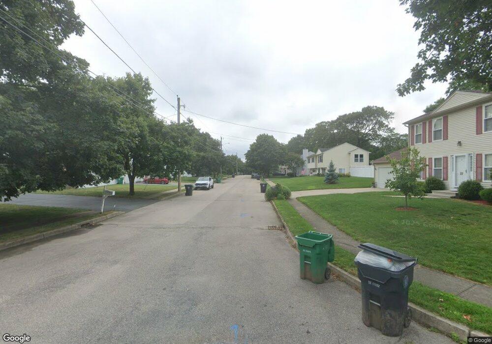 13 Lillian Ct, Warwick, RI 02886 - photo 1