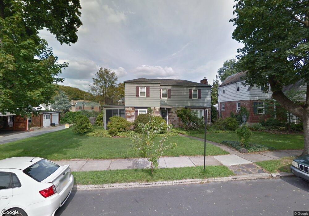 521 N 24th St unit 527, Allentown, PA 18104 - photo 1