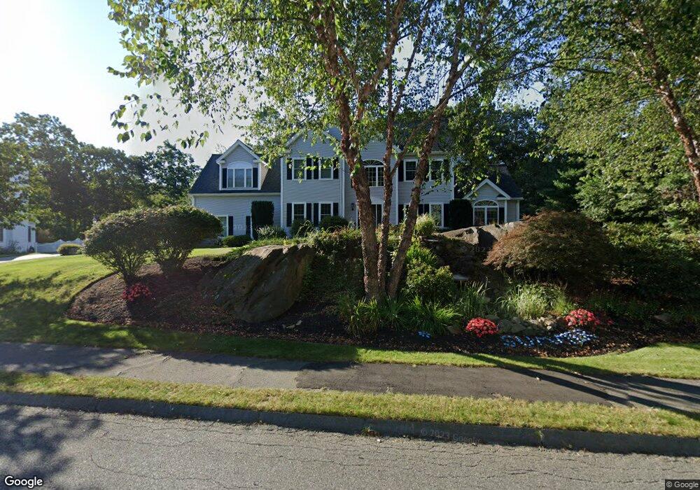 10 Heron Ln, Hopedale, MA 01747 - photo 1