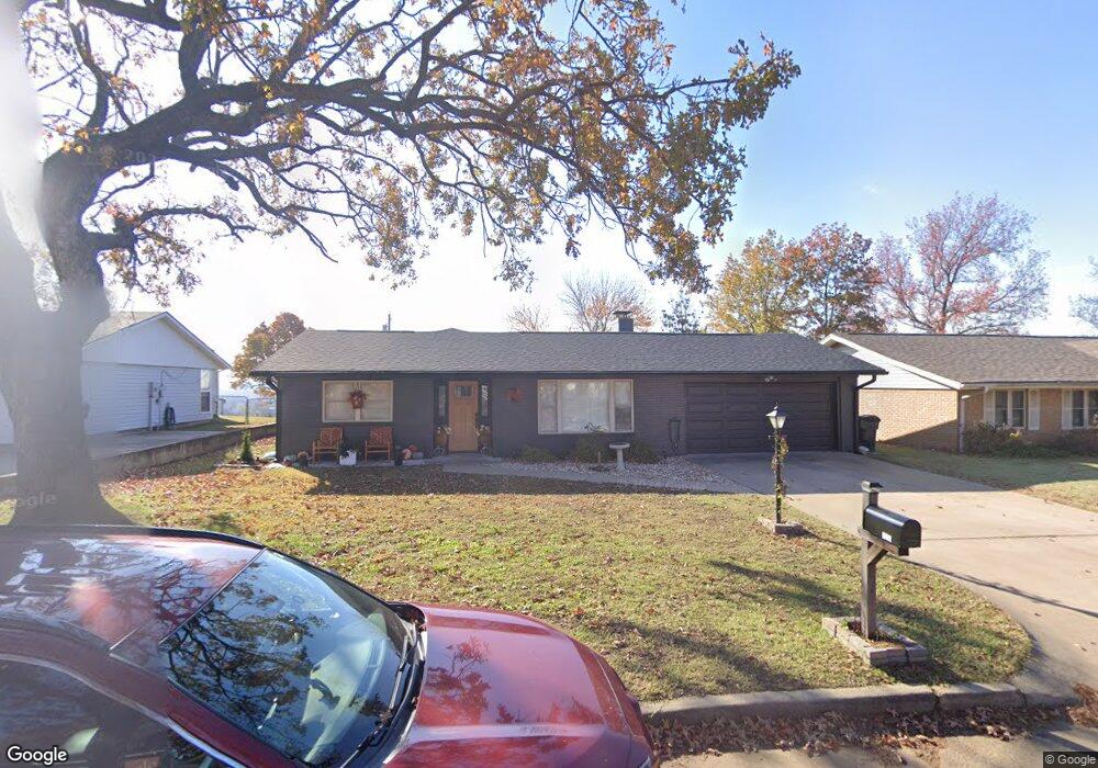 1217 Wade Wells Dr, Henryetta, OK 74437 - photo 1