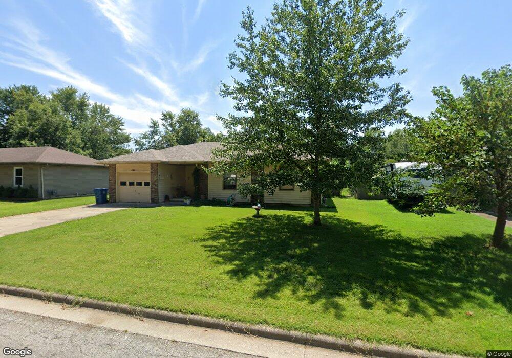 804 E Baracuda Dr, Nixa, MO 65714 - photo 1