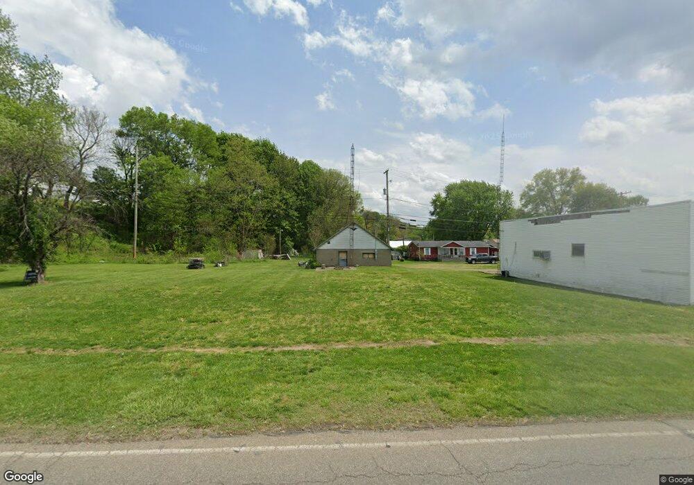 1024 S 6th St, Coshocton, OH 43812 - photo 1