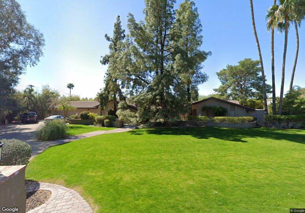 5415 E Camelhill Rd, Phoenix, AZ 85018 - photo 1