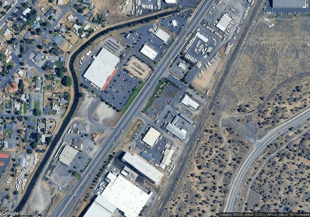 3288 S Highway 97, Redmond, OR 97756 - photo 1