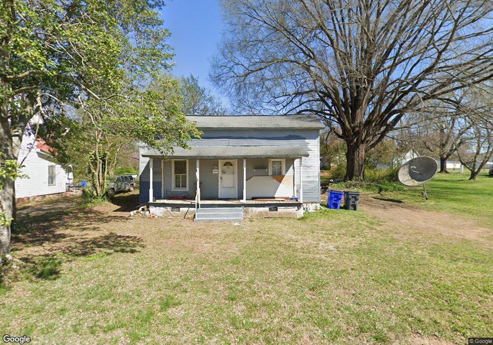 714 N 3rd Ave, Siler City, NC 27344 - photo 1