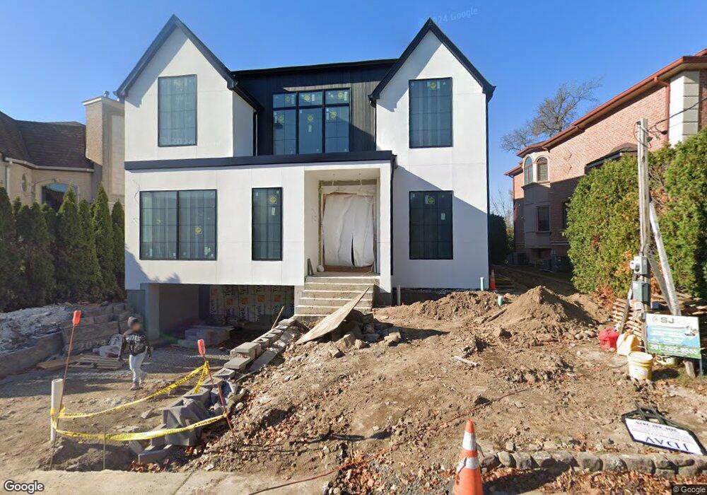 1059 Briar Way, Fort Lee, NJ 07024 - photo 1