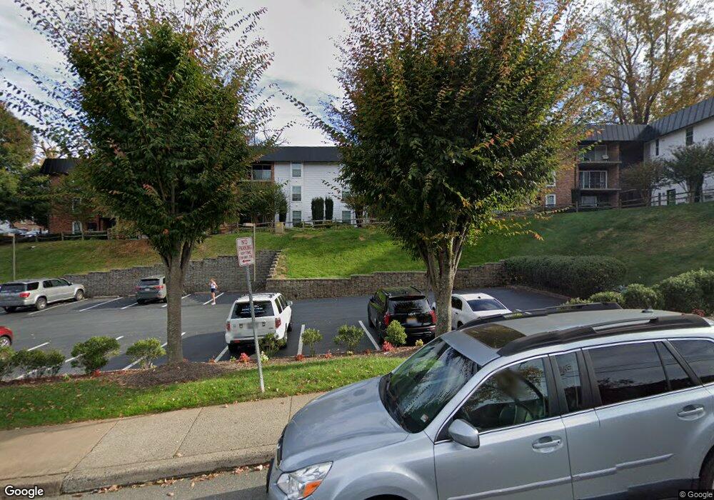 704 Madison Ave, Charlottesville, VA 22903 - photo 1