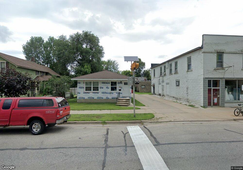 1060 W 6th St, Winona, MN 55987 - photo 1