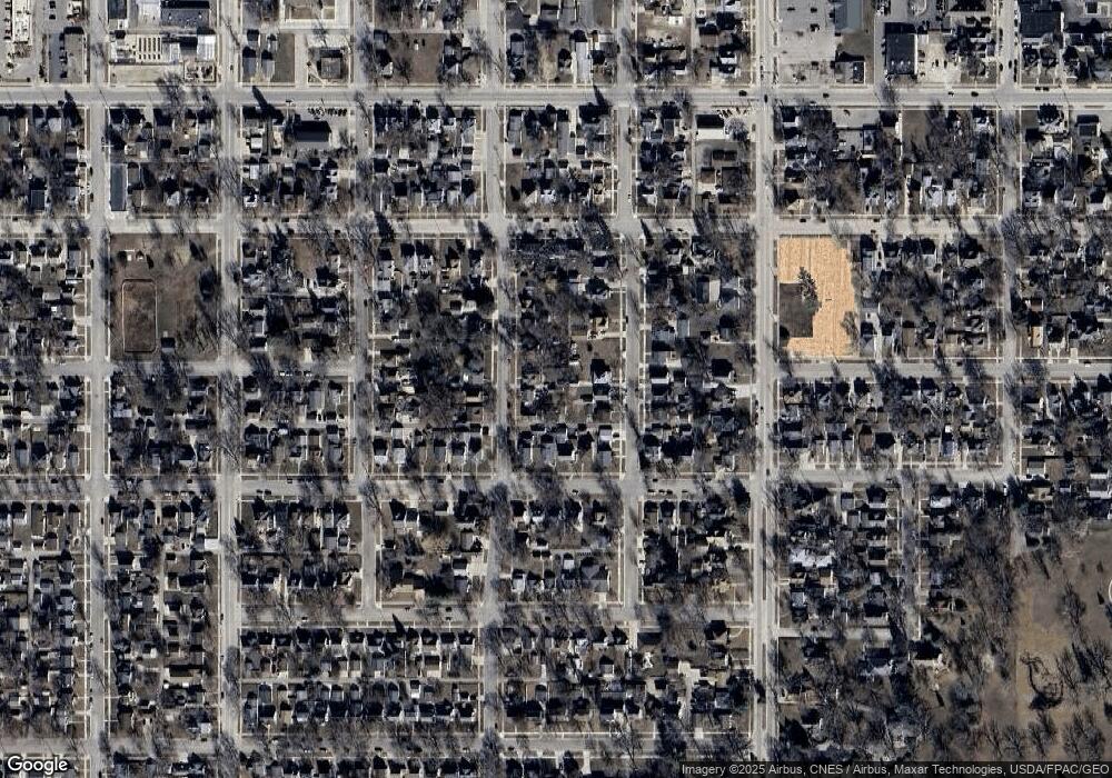 401 6th St SW, Austin, MN 55912 - photo 1