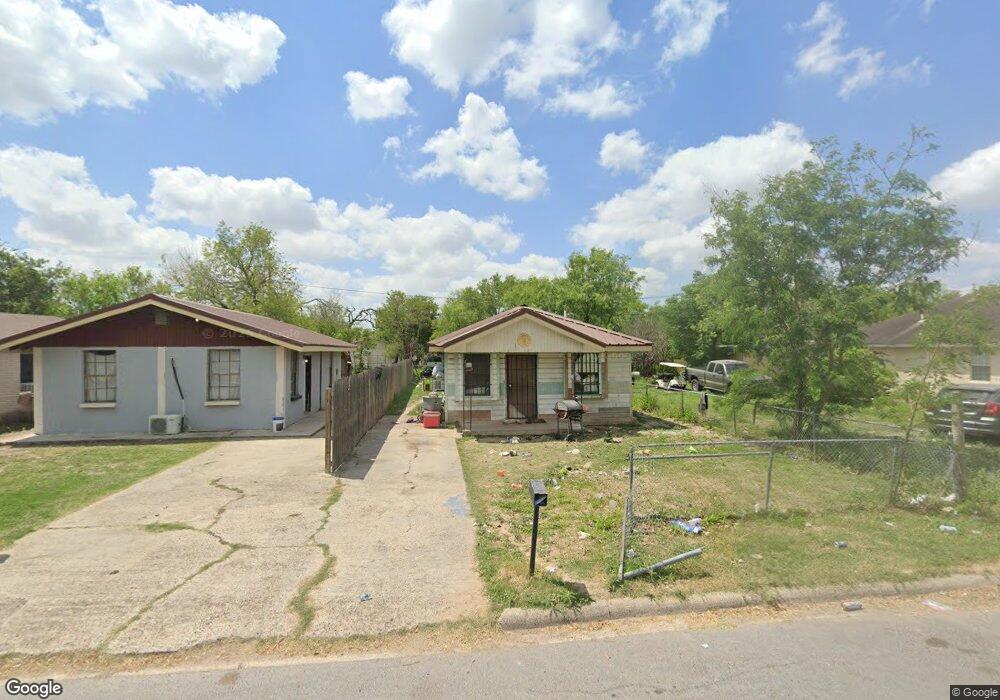 1116 E Evans Ave, Pharr, TX 78577 - photo 1