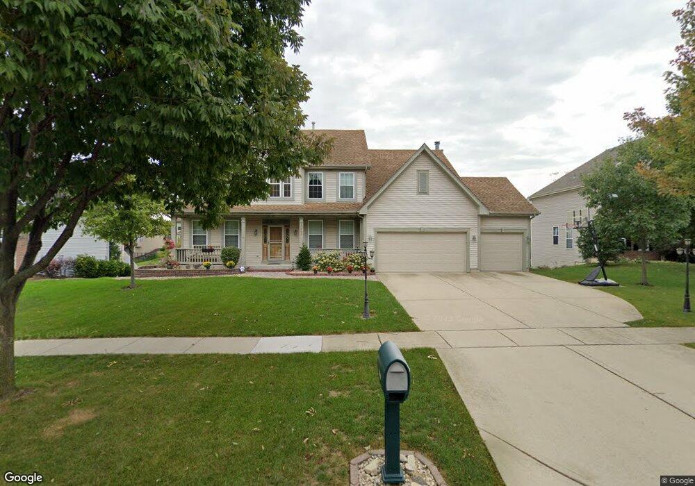 1022 Hodge Ln, Batavia, IL 60510 - photo 1