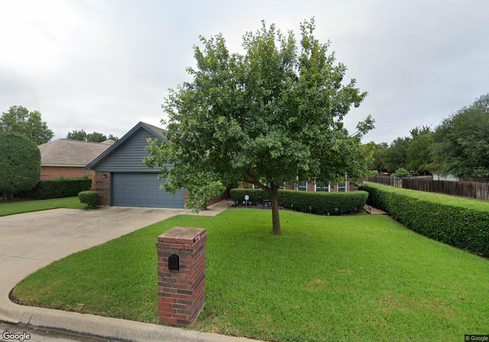 8916 Ashcraft Dr, North Richland Hills, TX 76182 - photo 1