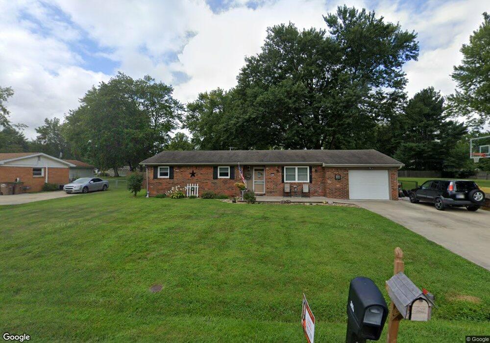 3420 Virginia St, Columbus, IN 47203 - photo 1