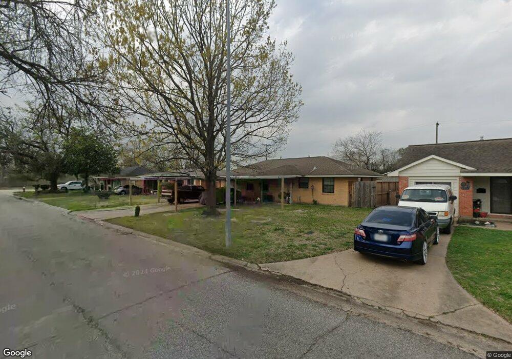 238 Red Ripple Rd, Houston, TX 77076 - photo 1