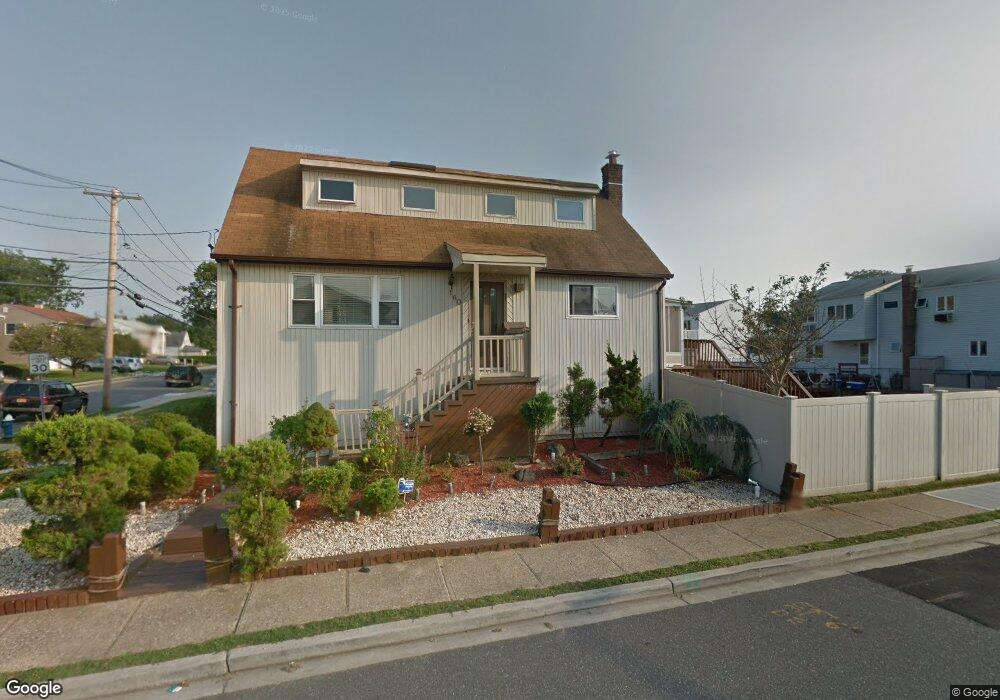 160 Cecelia Place, Oceanside, NY 11572 - photo 1