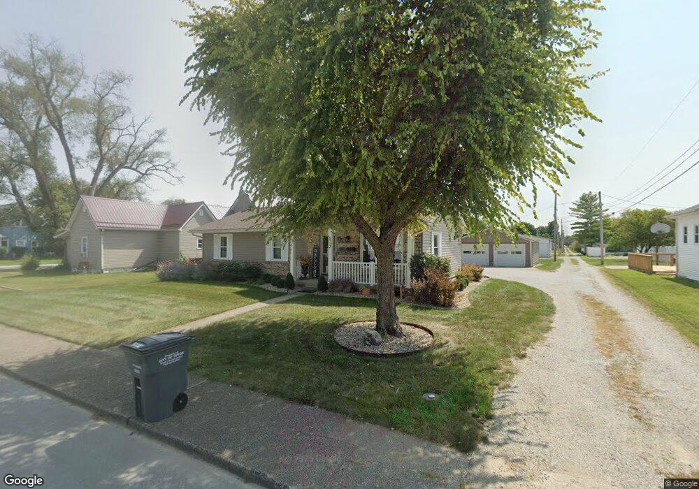 513 Armstrong St, Tipton, IN 46072 - photo 1