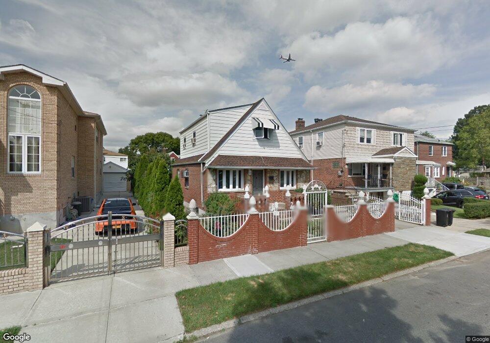 6320 138th St, Flushing, NY 11367 - photo 1