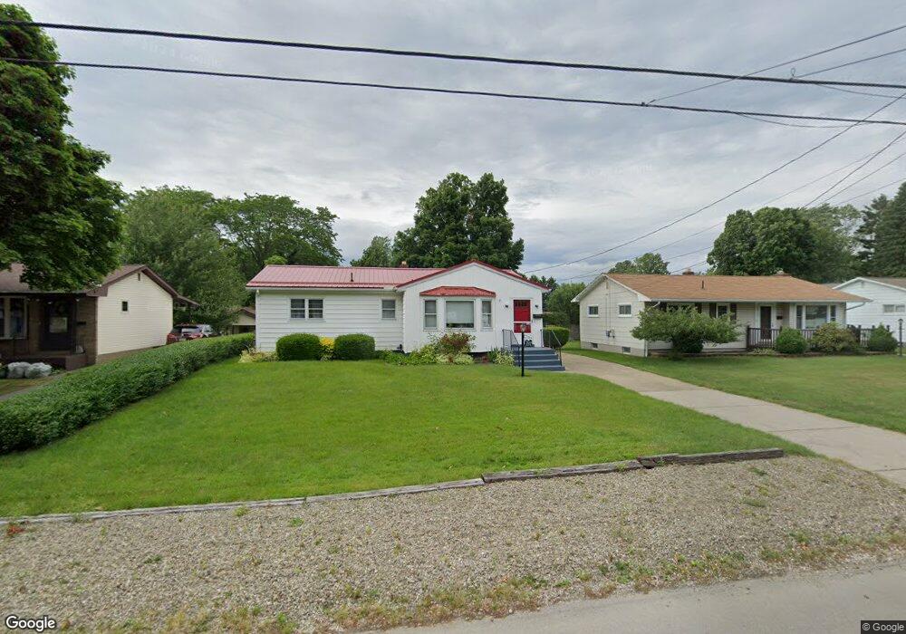 3228 W 24th St, Erie, PA 16506 - photo 1