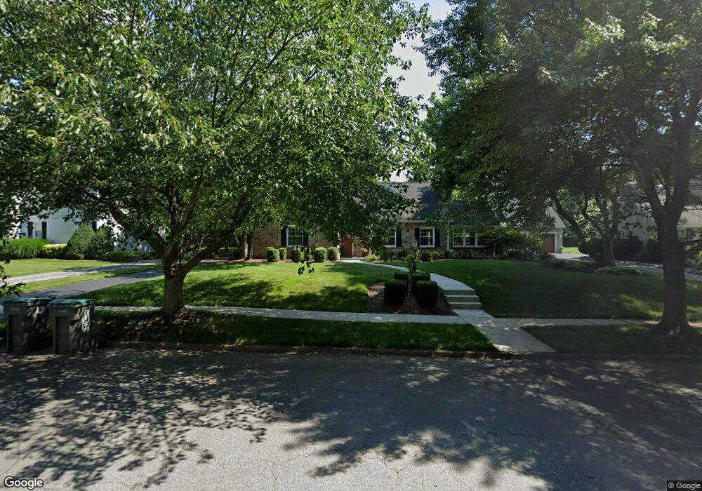 320 Waycross Rd, Wilmington, DE 19803 - photo 1