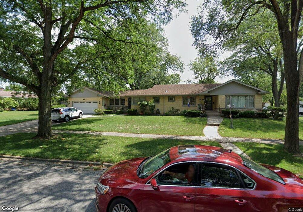 2424 Heather Rd, Flossmoor, IL 60422 - photo 1