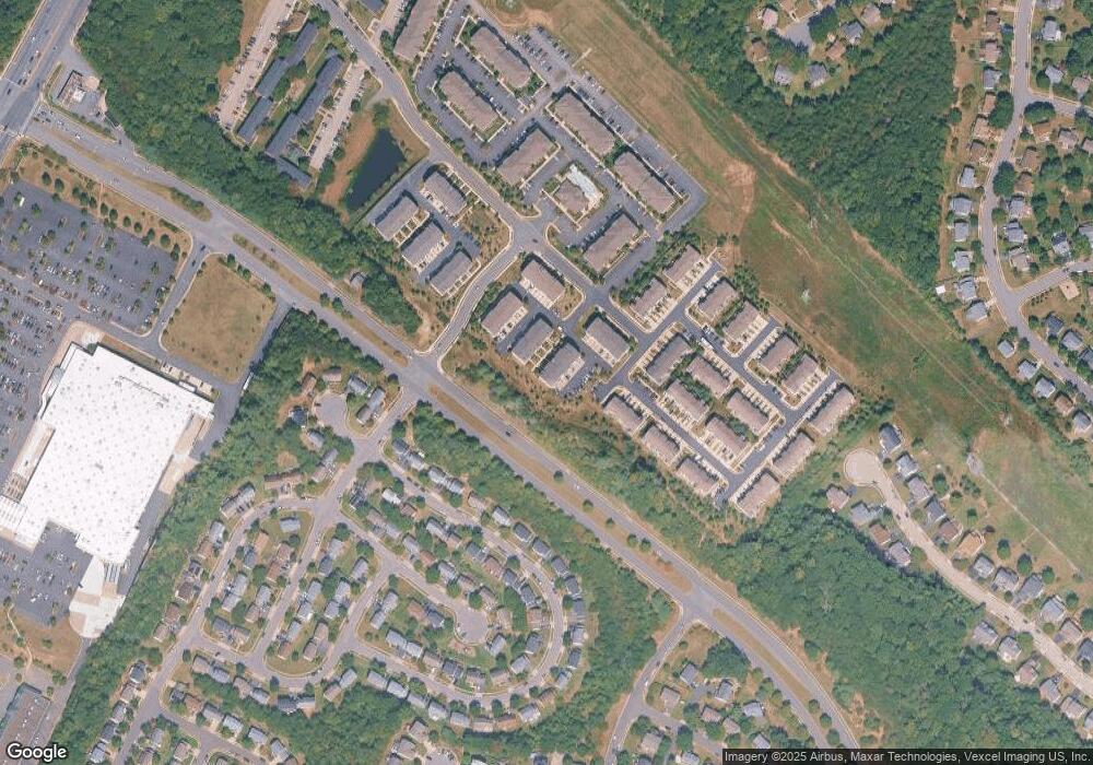 16898 Porters Inn Dr unit NA, Dumfries, VA 22026 - photo 1